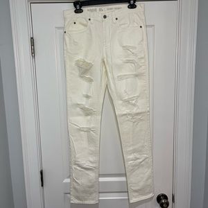 Men’s White Jeans